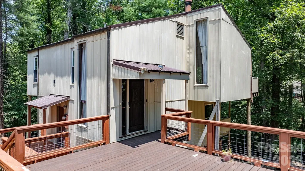 828 Manchester Street SW Lenoir NC 28645