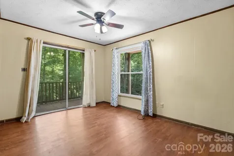 828 Manchester Street SW Lenoir NC 28645