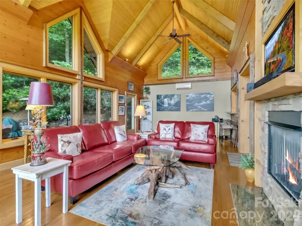 12 Signal Ridge Sylva NC 28779