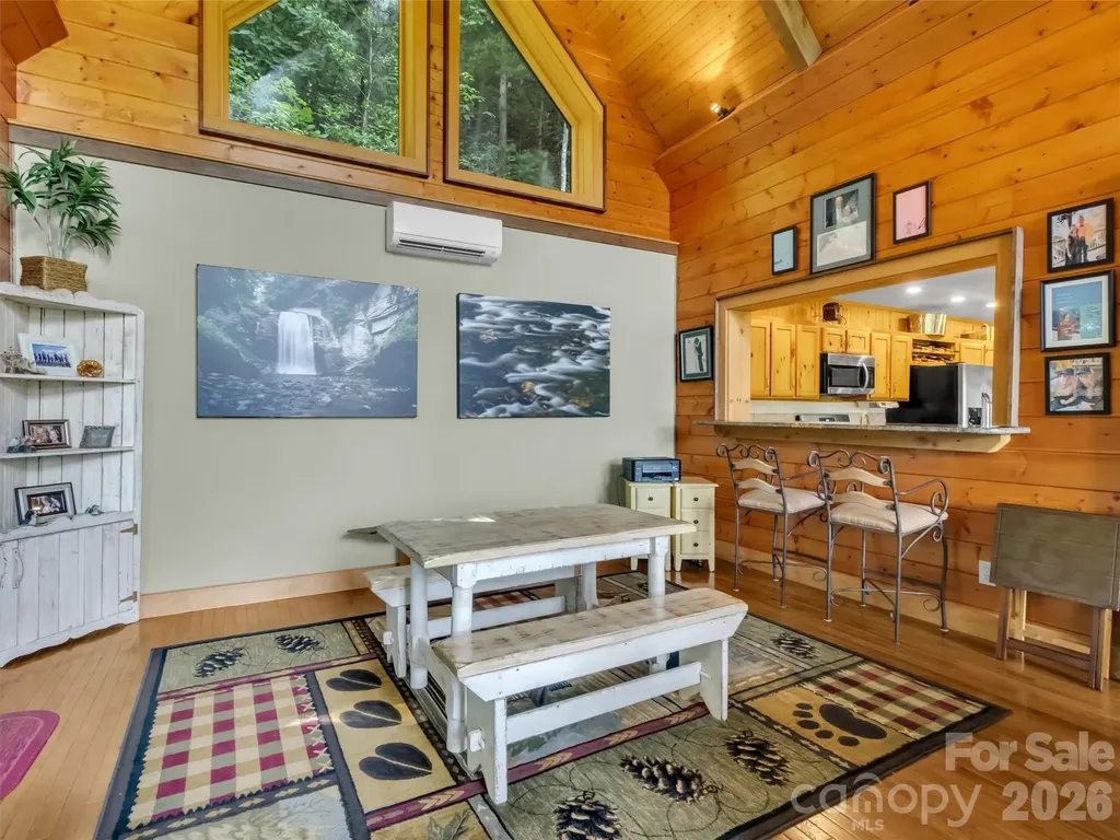12 Signal Ridge Sylva NC 28779