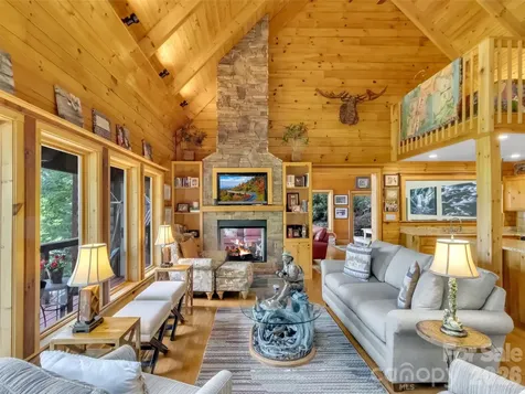 12 Signal Ridge Sylva NC 28779
