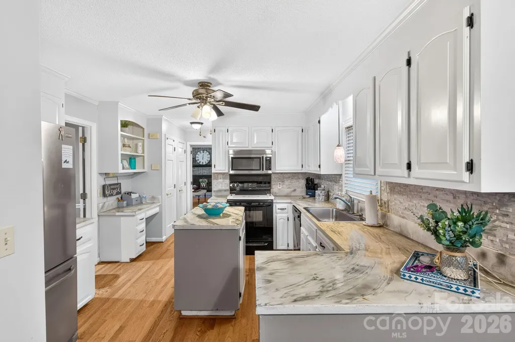 103 Chateau Drive Gastonia NC 28056