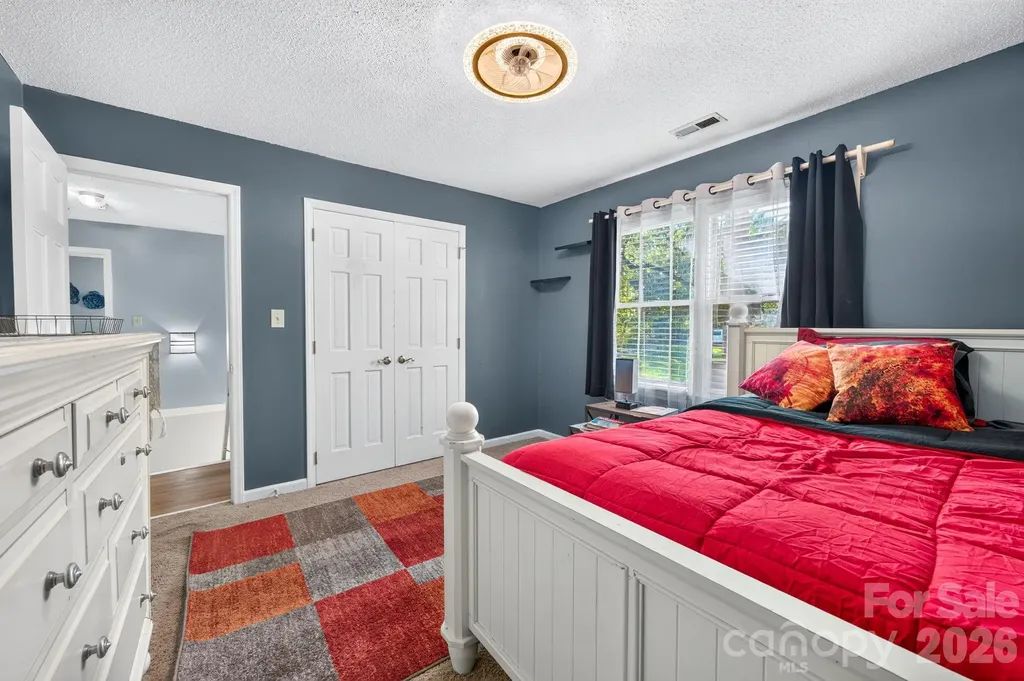 103 Chateau Drive Gastonia NC 28056