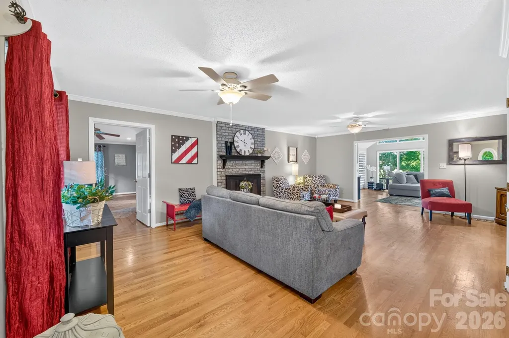 103 Chateau Drive Gastonia NC 28056