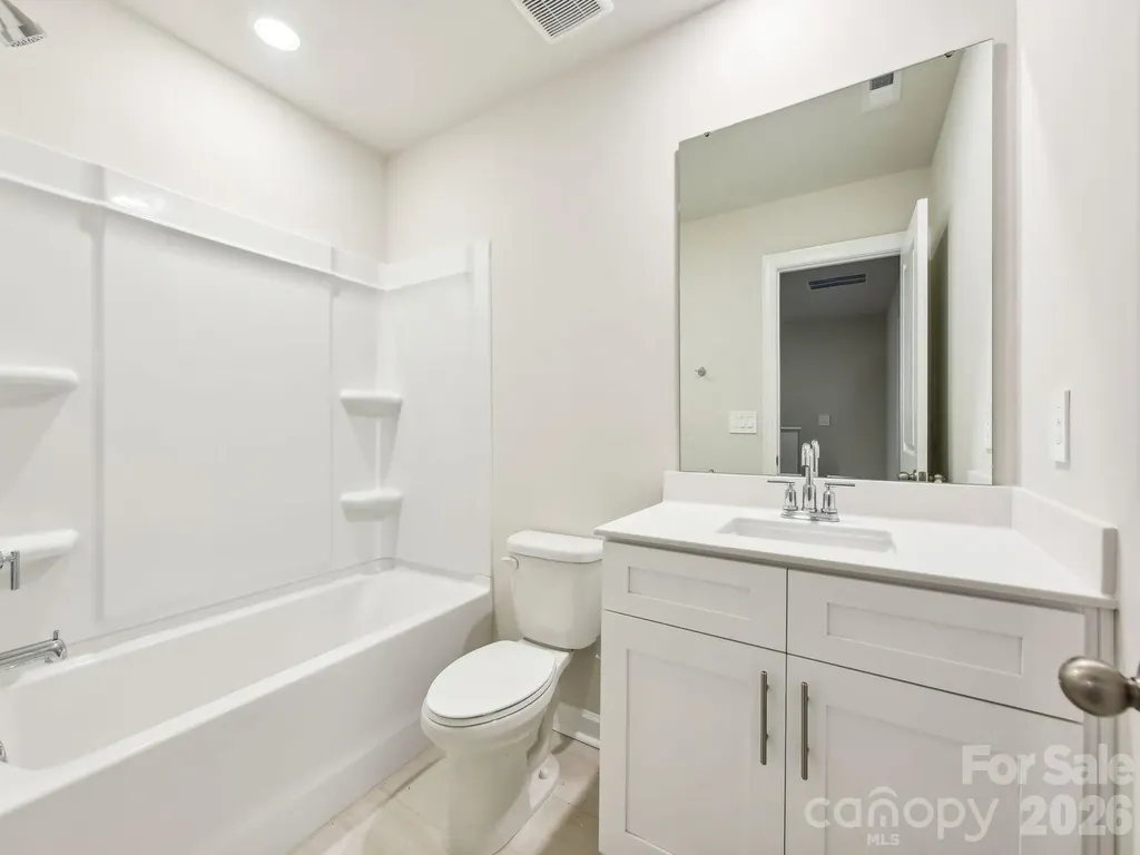 9040 Foggy Brook Loop Charlotte NC 28216
