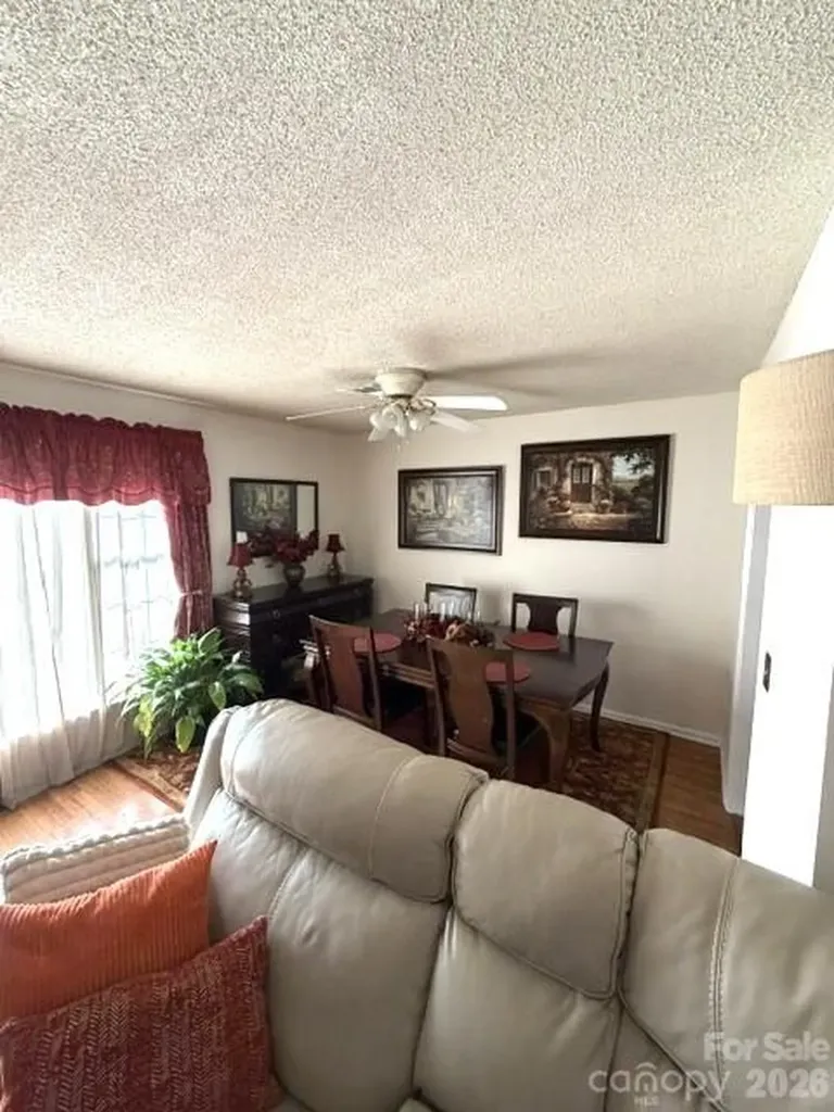 1218 Dotson Court Wilmington NC 28405