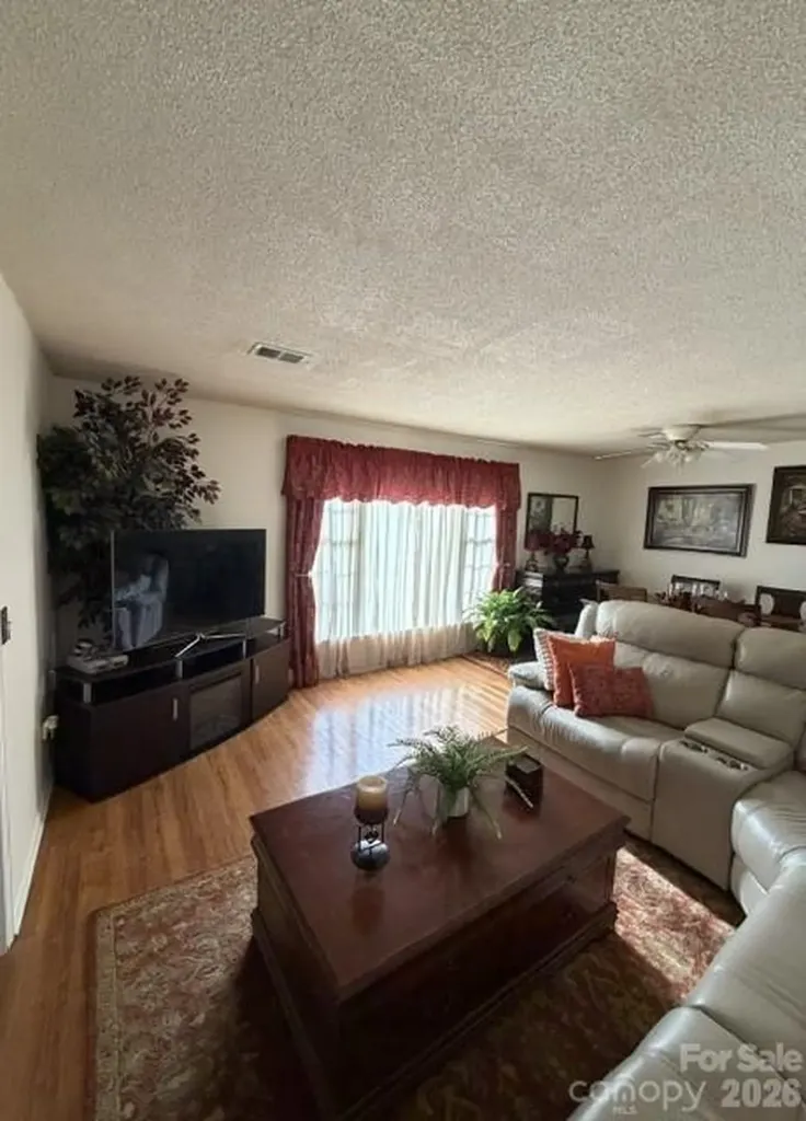 1218 Dotson Court Wilmington NC 28405