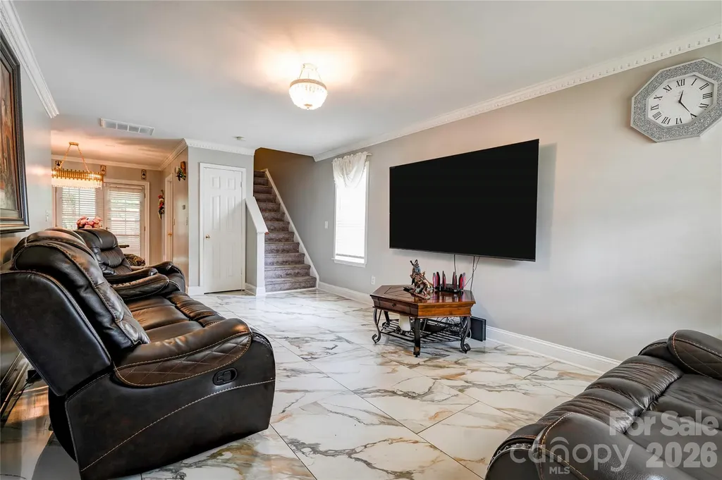 9336 Dewey Drive Charlotte NC 28214