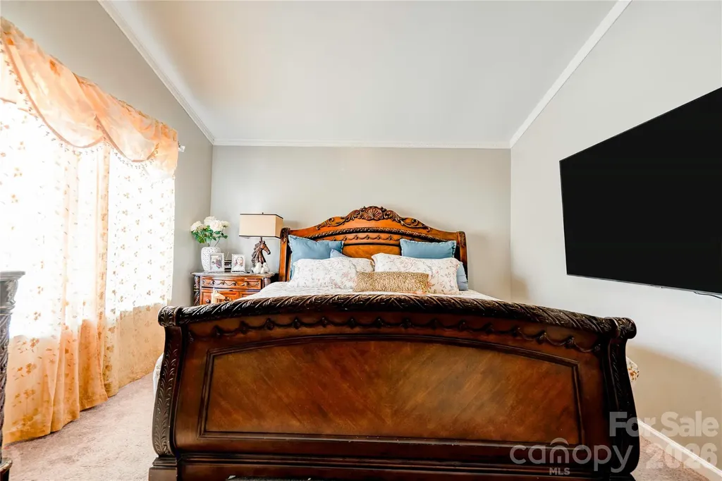 9336 Dewey Drive Charlotte NC 28214
