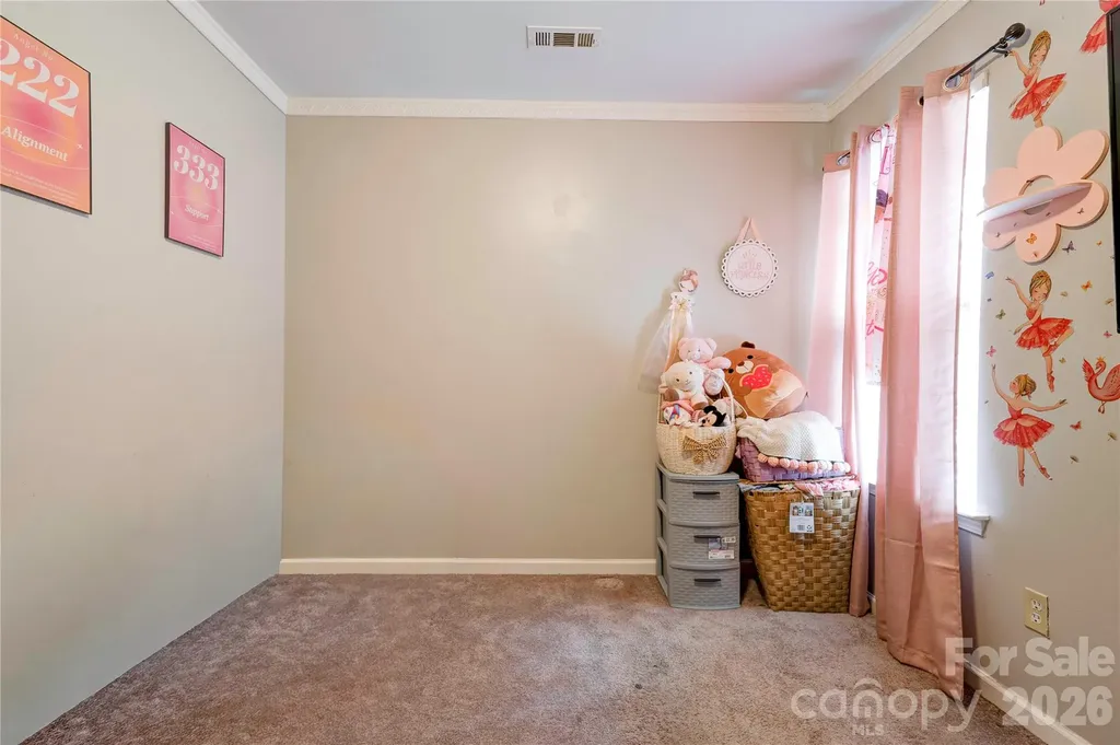 9336 Dewey Drive Charlotte NC 28214