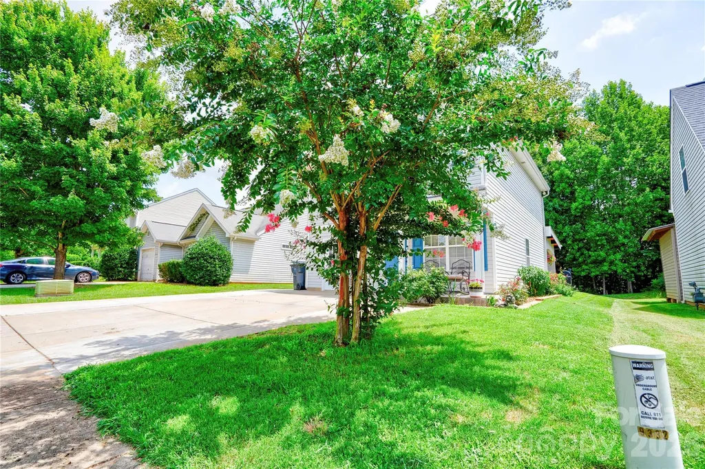 9336 Dewey Drive Charlotte NC 28214