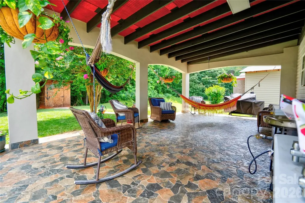 9336 Dewey Drive Charlotte NC 28214