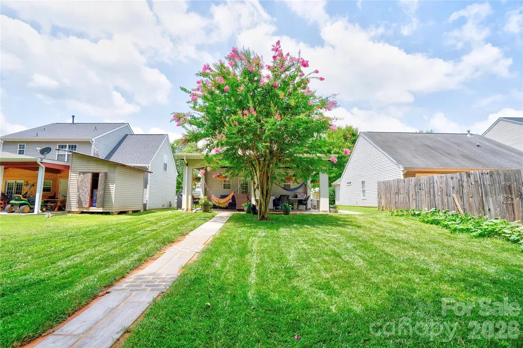 9336 Dewey Drive Charlotte NC 28214