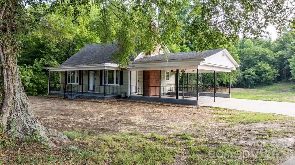1002 Ramseur Road Bessemer City NC 28016