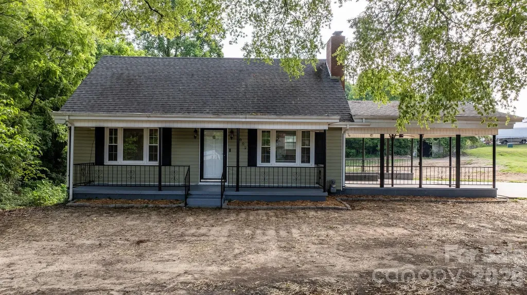 1002 Ramseur Road Bessemer City NC 28016