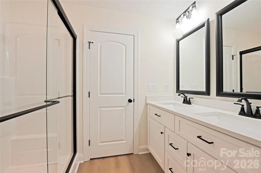 1211 Brecken Court Kannapolis NC 28081