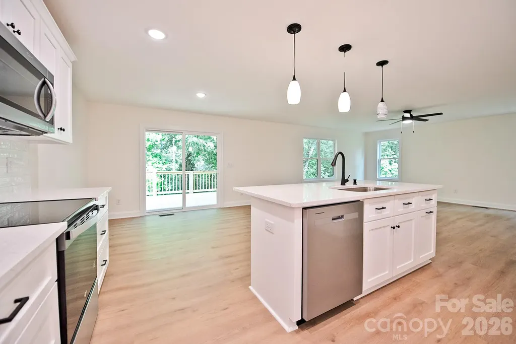 1211 Brecken Court Kannapolis NC 28081
