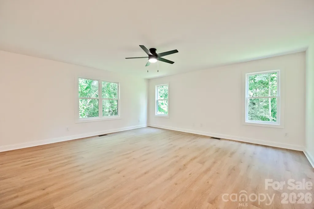 1211 Brecken Court Kannapolis NC 28081