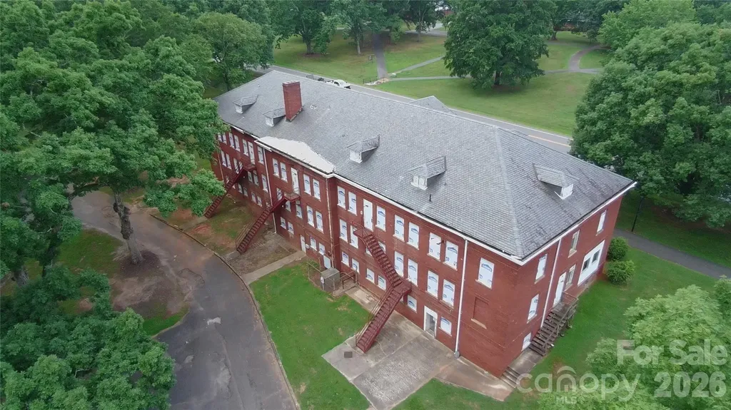122 Frazier Loop Troutman NC 28677