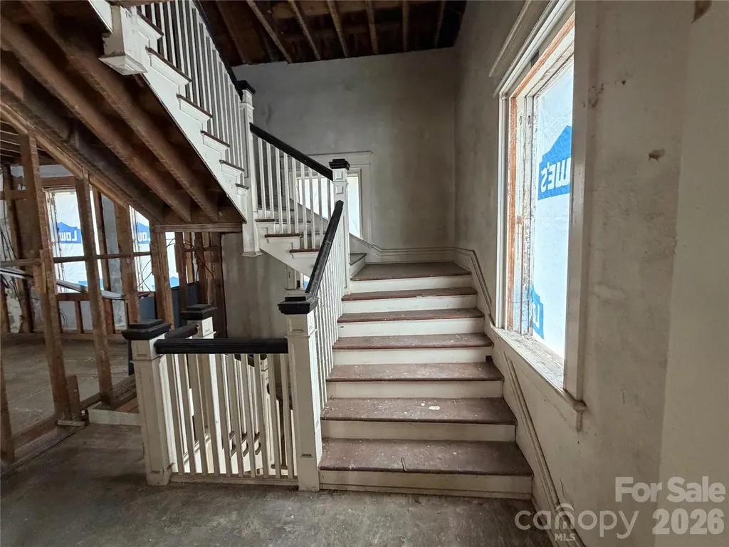 122 Frazier Loop Troutman NC 28677
