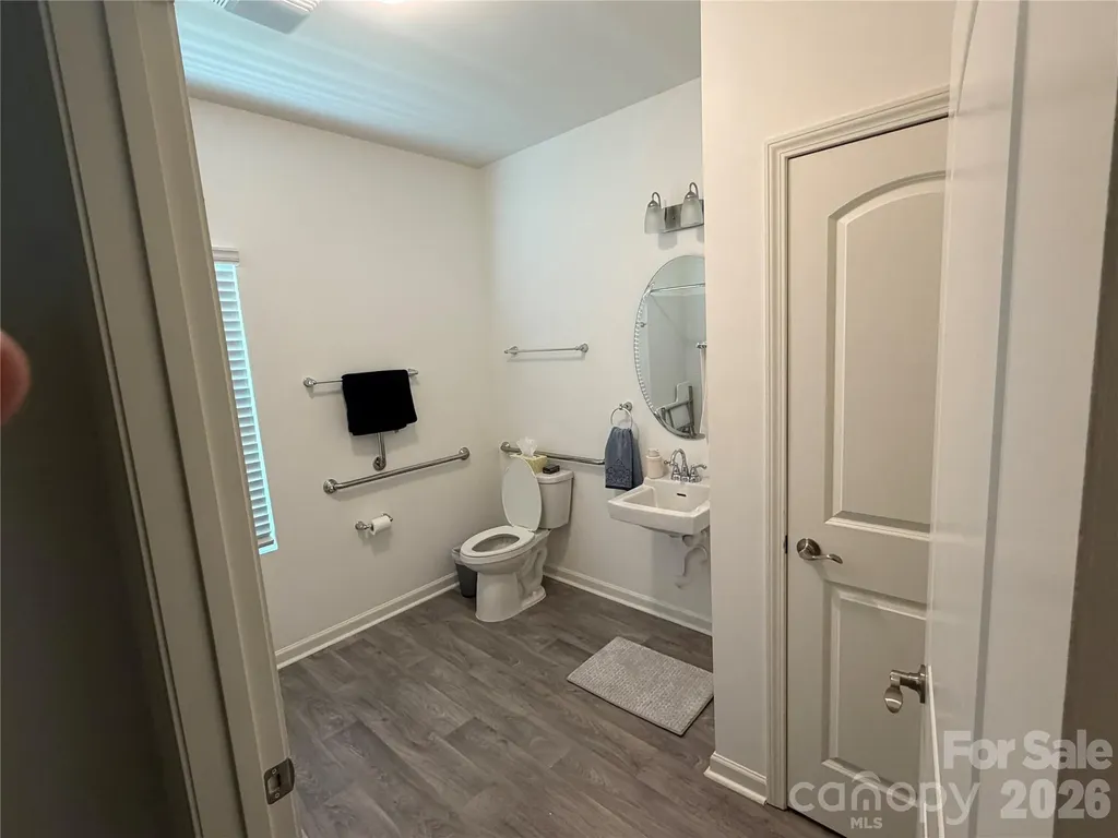 122 Frazier Loop Troutman NC 28677