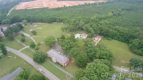 122 Frazier Loop Troutman NC 28677