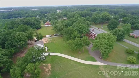 122 Frazier Loop Troutman NC 28677