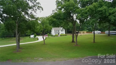 122 Frazier Loop Troutman NC 28677