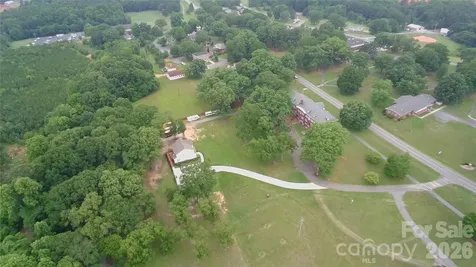 122 Frazier Loop Troutman NC 28677
