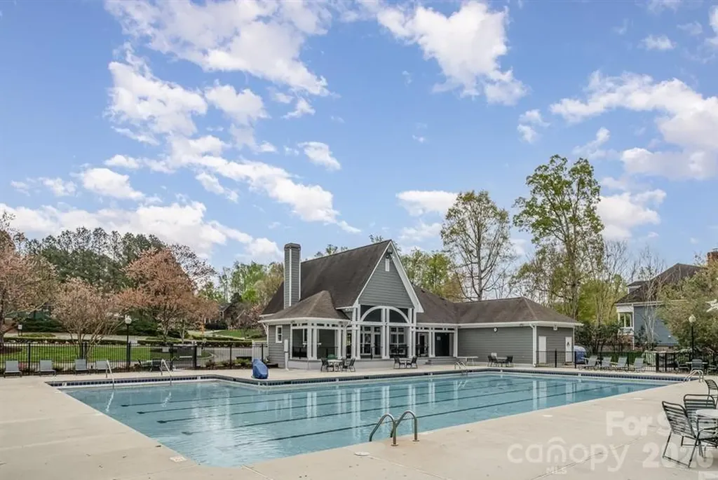 2125 Mt Isle Harbor Drive Charlotte NC 28214