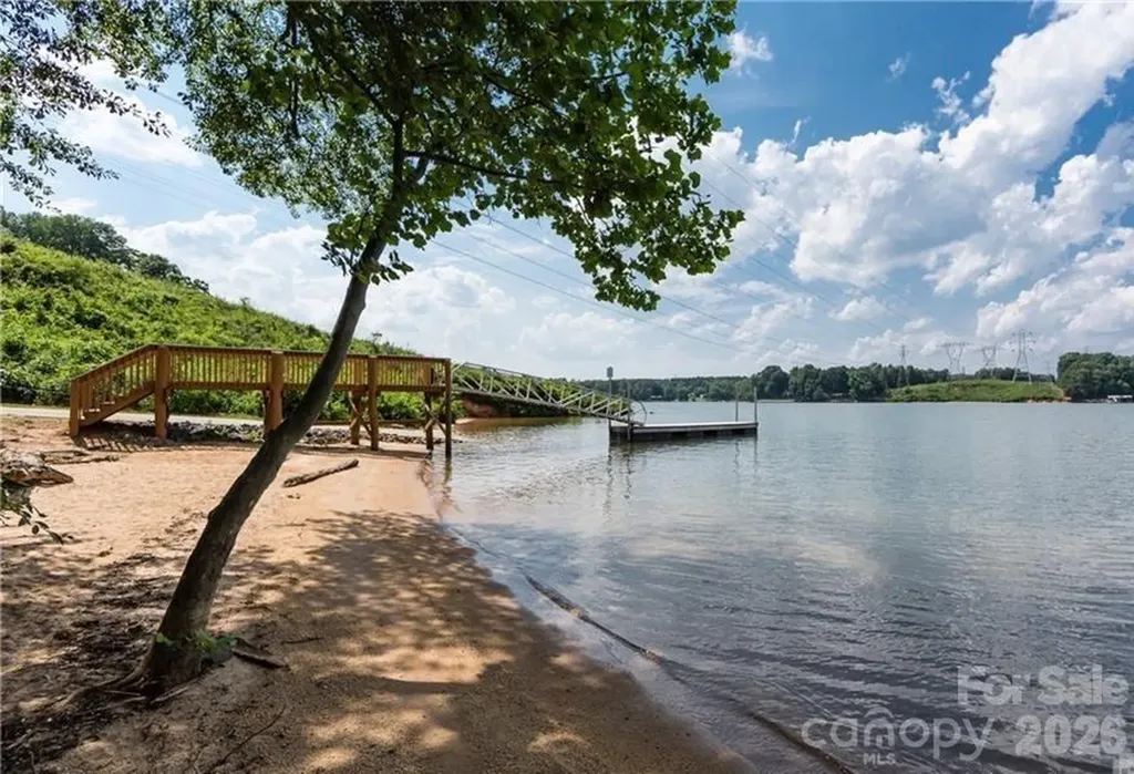 2125 Mt Isle Harbor Drive Charlotte NC 28214