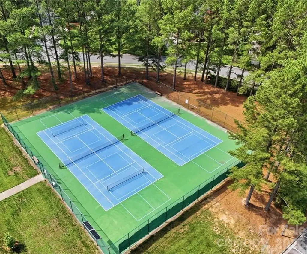 2125 Mt Isle Harbor Drive Charlotte NC 28214