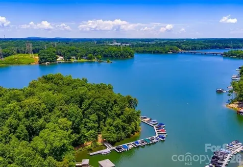 2125 Mt Isle Harbor Drive Charlotte NC 28214