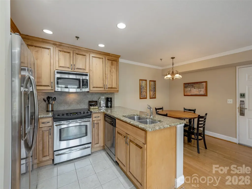208 Bowling Park Road Asheville NC 28803