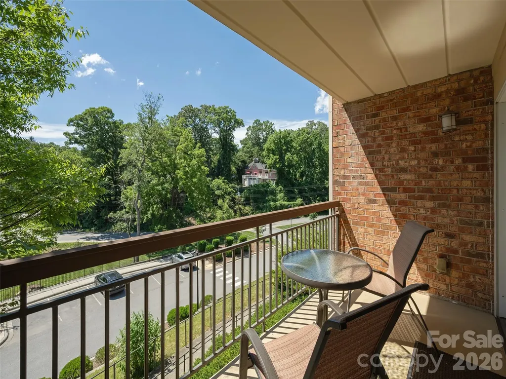 208 Bowling Park Road Asheville NC 28803