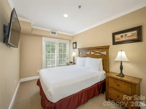 208 Bowling Park Road Asheville NC 28803