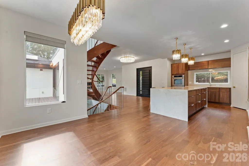 1064 Greylyn Drive Matthews NC 28104
