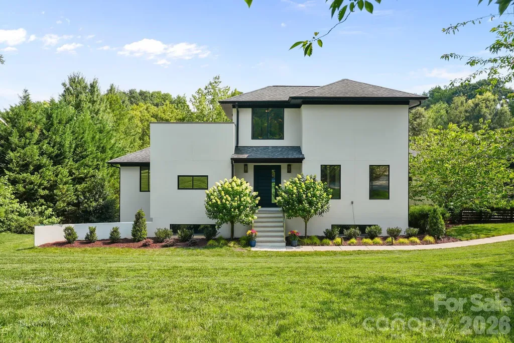1064 Greylyn Drive Matthews NC 28104