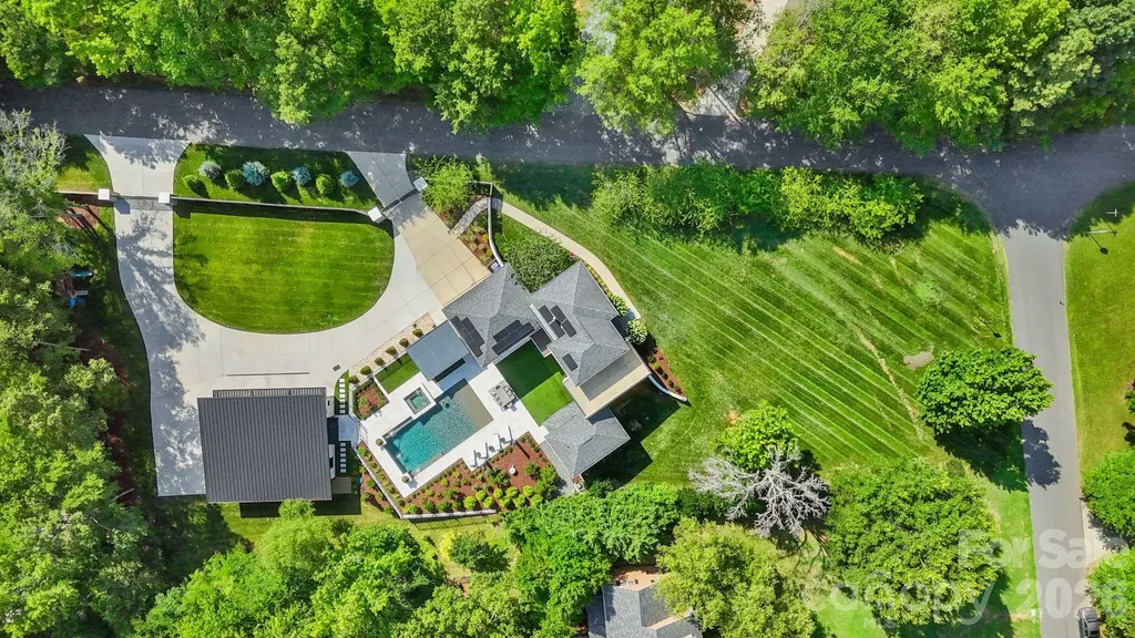 1064 Greylyn Drive Matthews NC 28104