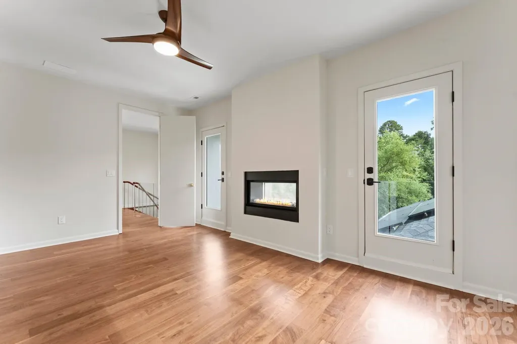 1064 Greylyn Drive Matthews NC 28104