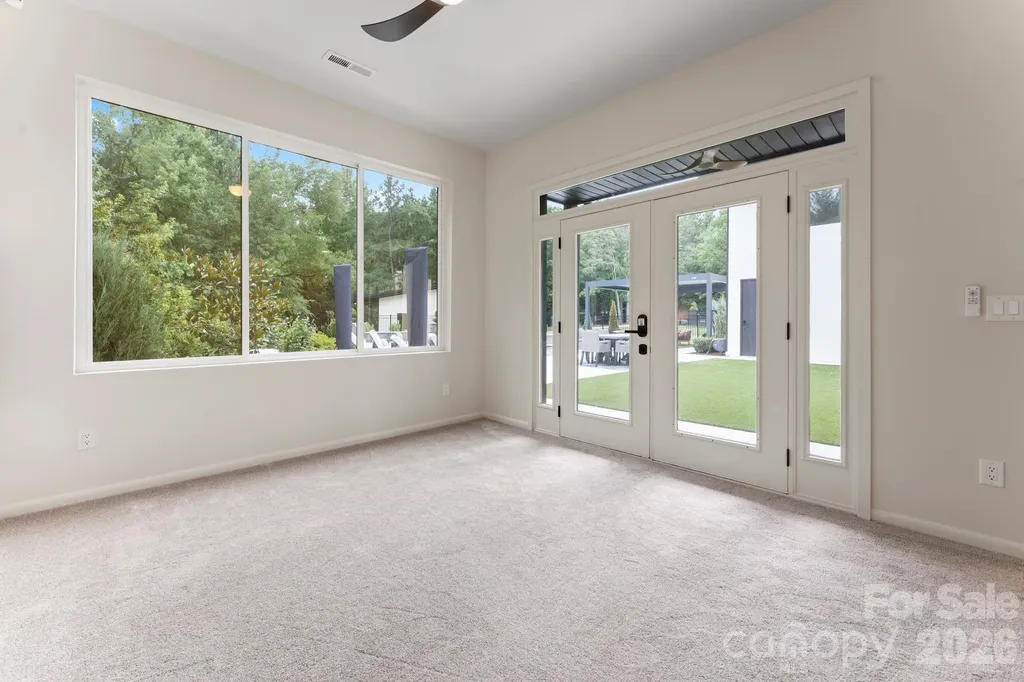1064 Greylyn Drive Matthews NC 28104