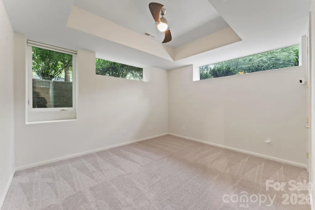 1064 Greylyn Drive Matthews NC 28104