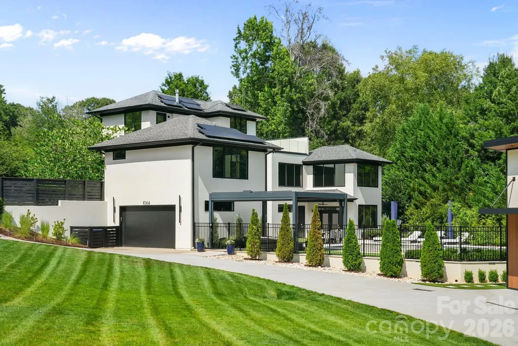 1064 Greylyn Drive Matthews NC 28104