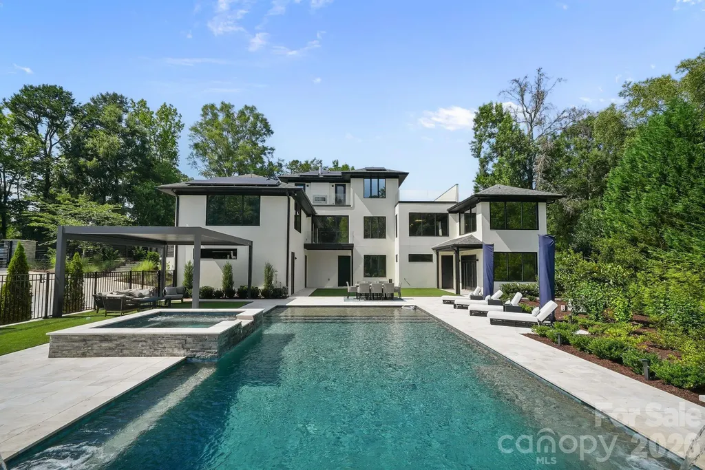 1064 Greylyn Drive Matthews NC 28104