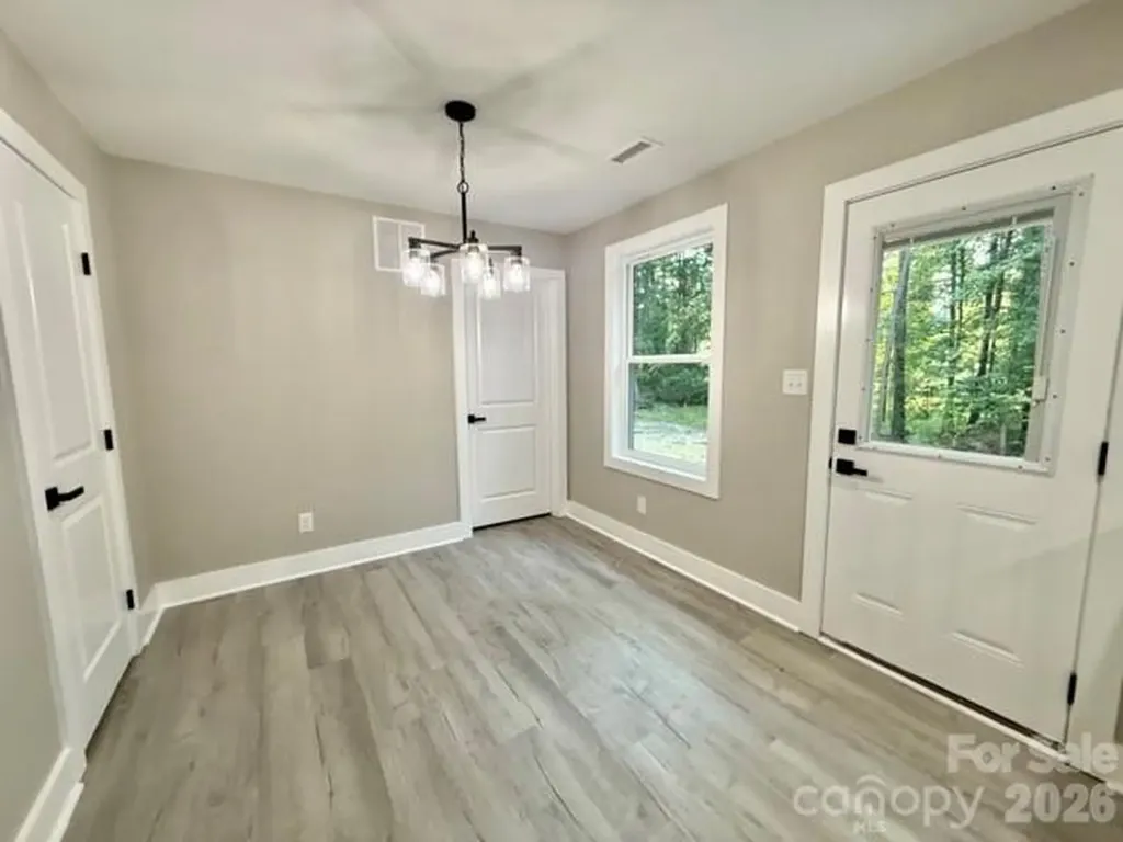 1733 Rollingwood Drive Kannapolis NC 28081