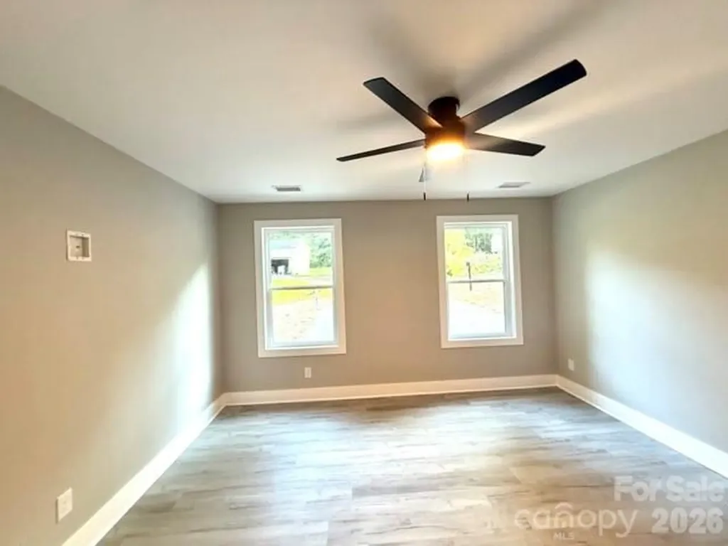 1733 Rollingwood Drive Kannapolis NC 28081