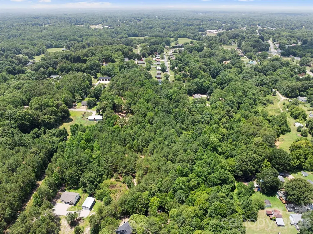 1733 Rollingwood Drive Kannapolis NC 28081