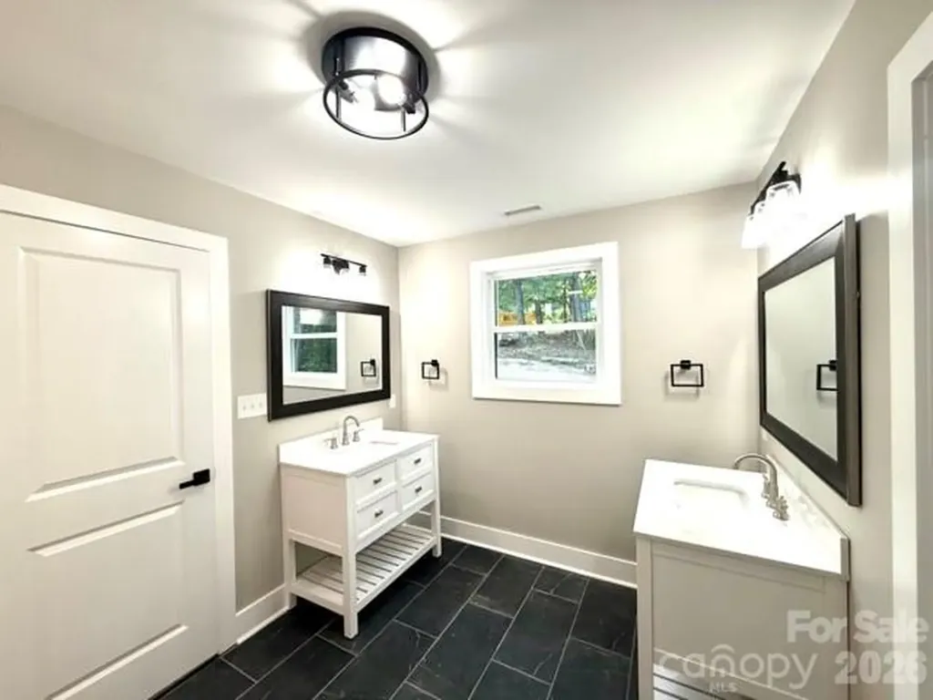 1733 Rollingwood Drive Kannapolis NC 28081