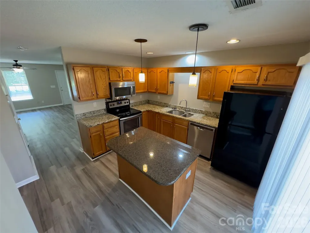 3103 Summercroft Lane Charlotte NC 28269