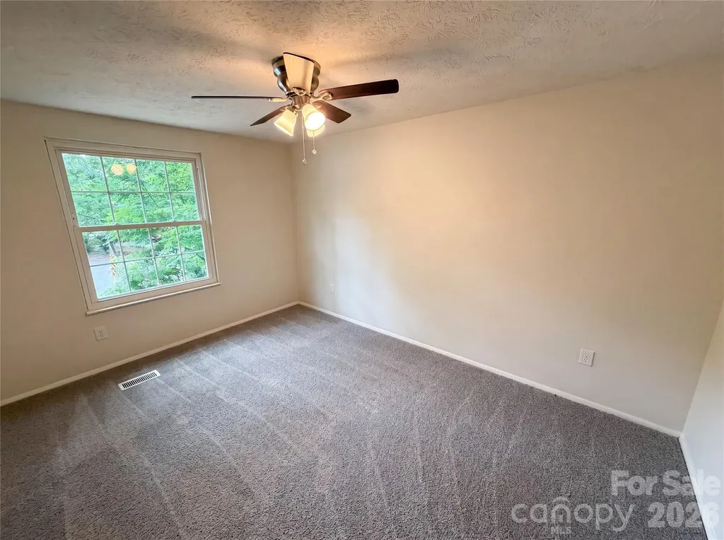 7827 Mallen Drive Charlotte NC 28212